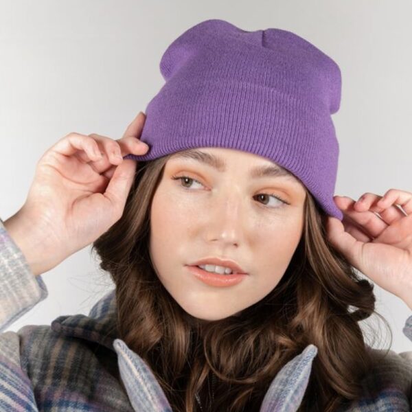 24 Colours Purple Beanie