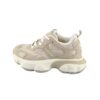 Buffalo Truck chunky sneakers σε beige cream χρώμα με χοντρή σόλα και urban σχεδιασμό, σε λευκό φόντο.
