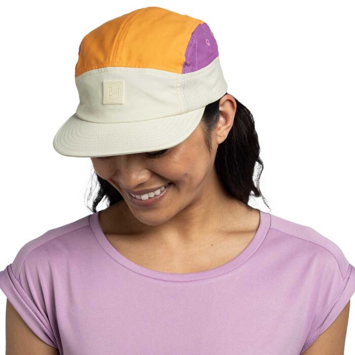 Καπέλο Buff 5 Panel Go Cap Unisex σε απόχρωση Domus Pistachio, ελαφρύ και αθλητικού σχεδιασμού, τοποθετημένο σε λευκό φόντο.