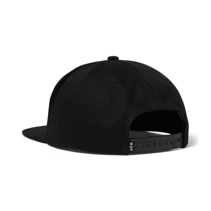 Μαύρο HUF Lucky 5 Panel Snapback καπέλο με κεντημένο σχέδιο στο μπροστινό μέρος.