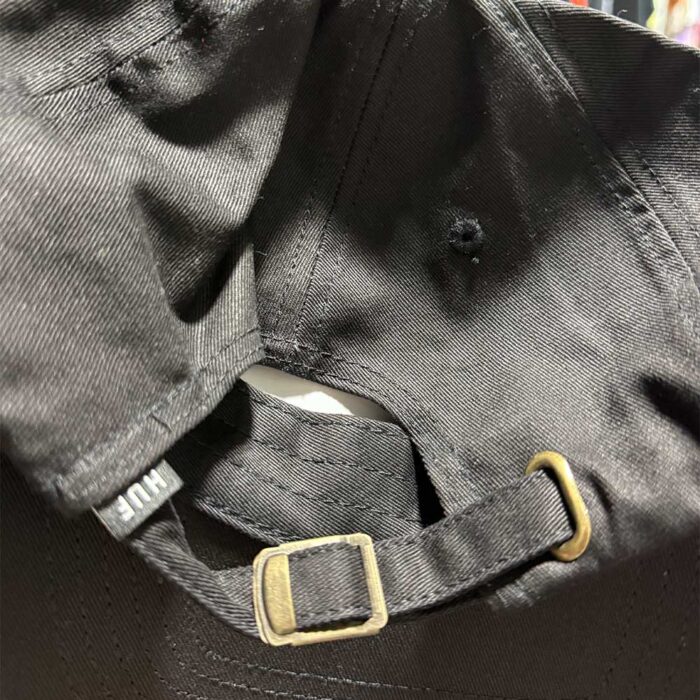 Μαύρο HUF Set Og 6 Panel καπέλο με κεντημένο λευκό λογότυπο "Set Og" στο μπροστινό μέρος.