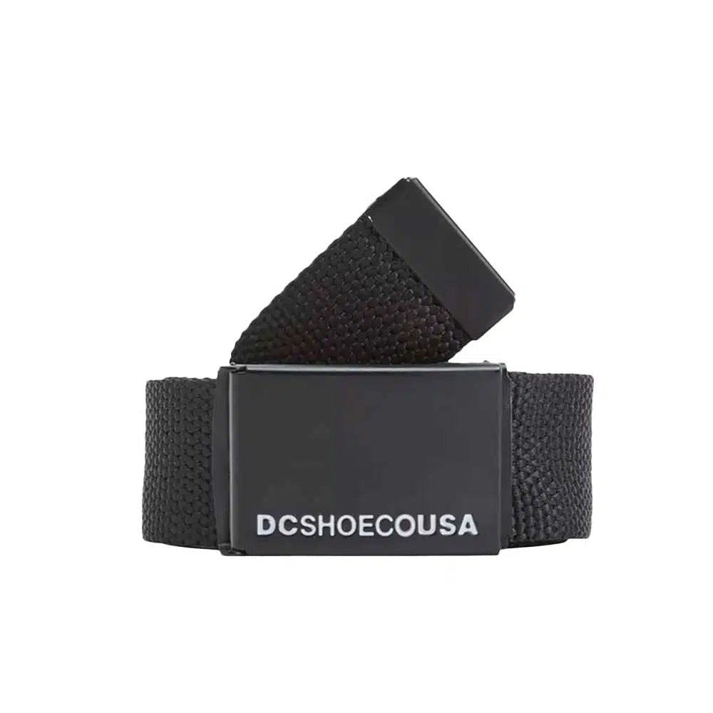 DC Web Belt 3 Black – μαύρη υφασμάτινη ζώνη με μεταλλικό buckle και λογότυπο DC.