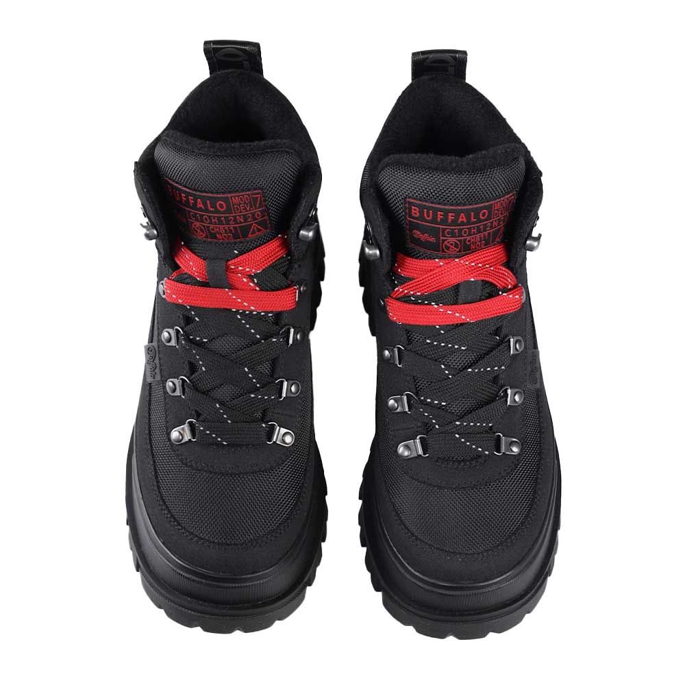 Buffalo Aspha Com Hike Black – ανδρικά μαύρα vegan μποτάκια με χοντρή προφίλ σόλα και κόκκινα/μαύρα κορδόνια, PETA Approved.