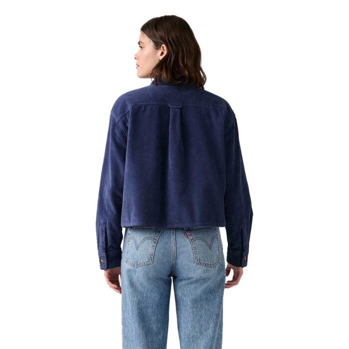 Γυναικείο Levi’s Celine Cozy Shacket σε μπλε indigo corduroy, standard fit με κουμπιά και κλασικό γιακά.