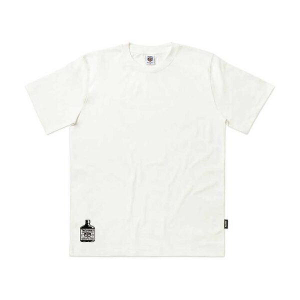 The Dudes Dudes Studio Label T-Shirt Off White με artwork McBess, οργανικό βαμβάκι και υφαντές λεπτομέρειες.