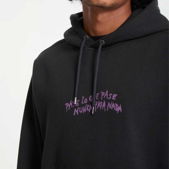 Volcom Nunca Passa hoodie antique black με κλασική εφαρμογή, μπροστινό και πίσω τύπωμα Gony Zubizarreta