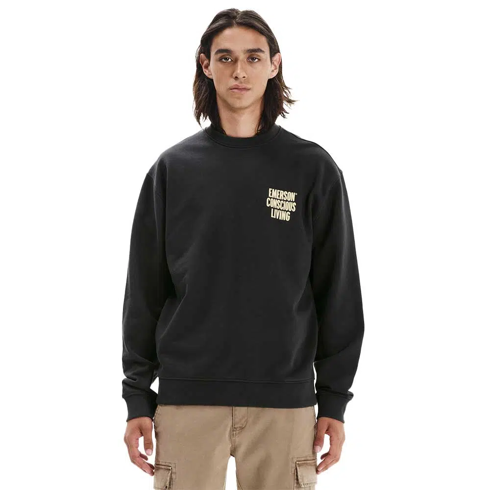 Φούτερ EMERSON Conscious Living σε casual γραμμή με τύπωμα στην πλάτη και minimal street style.