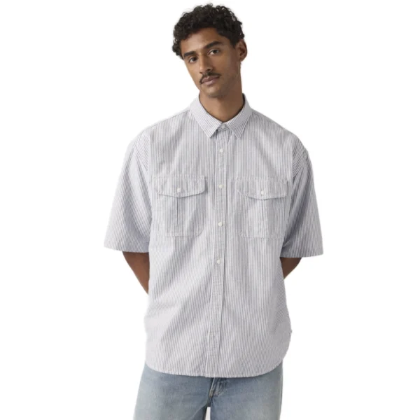 Ανδρικό κοντομάνικο ριγέ πουκάμισο Levi's Pacifica Loose Shirt σε μαύρο χρώμα, διαθέσιμο στο ns97.gr.