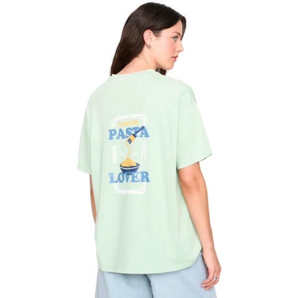 Γυναικεία πράσινη κοντομάνικη μπλούζα 24colours σε oversized γραμμή με στάμπα Pasta Lover στην πλάτη διαθέσιμο στο ns97.gr καστορια.