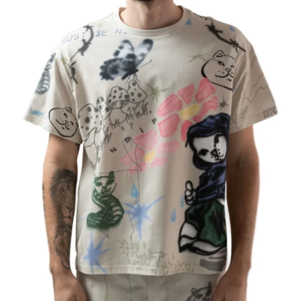 Ανδρική κοντομάνικη μπλούζα Ripndip Goosebumps σε χρώμα bone με πολύχρωμα all-over σχέδια graffiti διαθέσιμο στο ns97.gr καστορια.