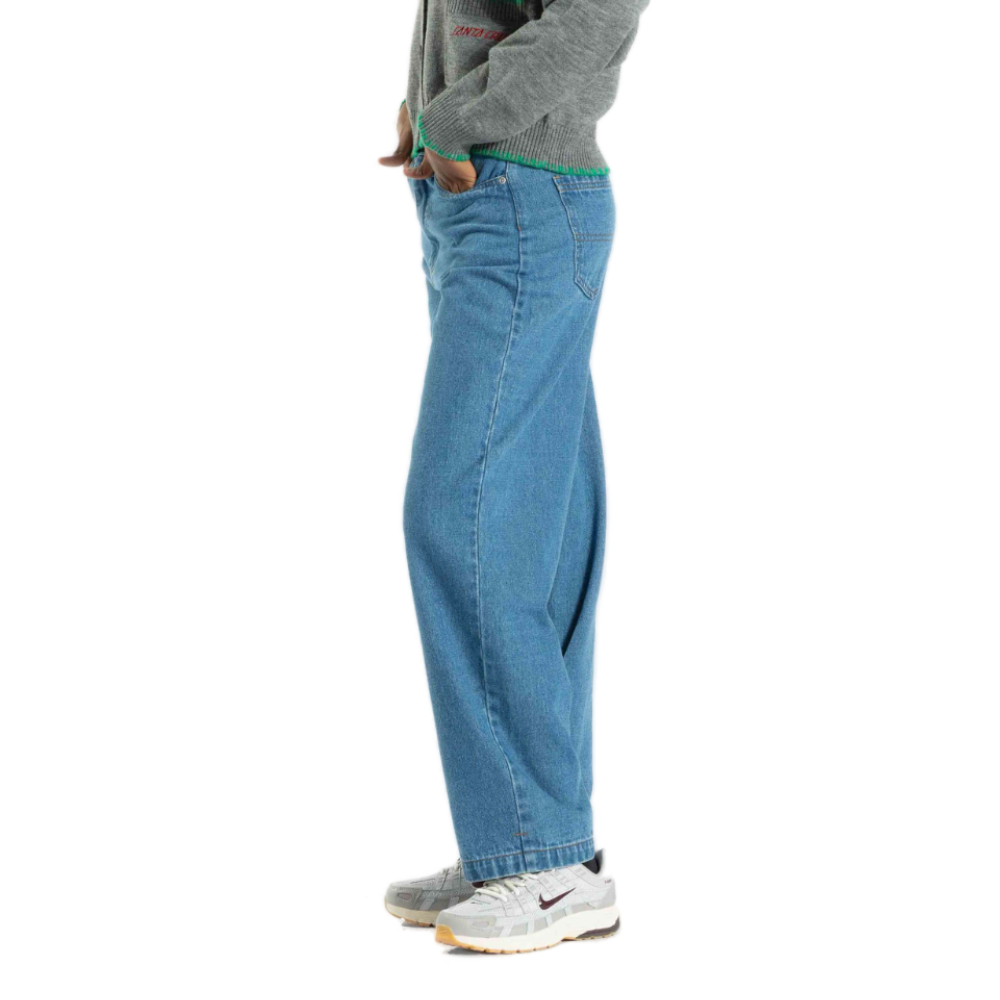Γυναικείο τζιν παντελόνι Santa Cruz Classic Cinch Pant σε ανοιχτό μπλε χρώμα διαθέσιμο στο ns97.gr Kastoria