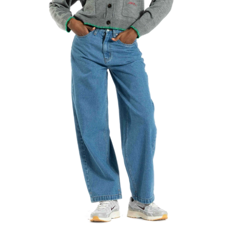 Γυναικείο τζιν παντελόνι Santa Cruz Classic Cinch Pant σε ανοιχτό μπλε χρώμα διαθέσιμο στο ns97.gr Kastoria