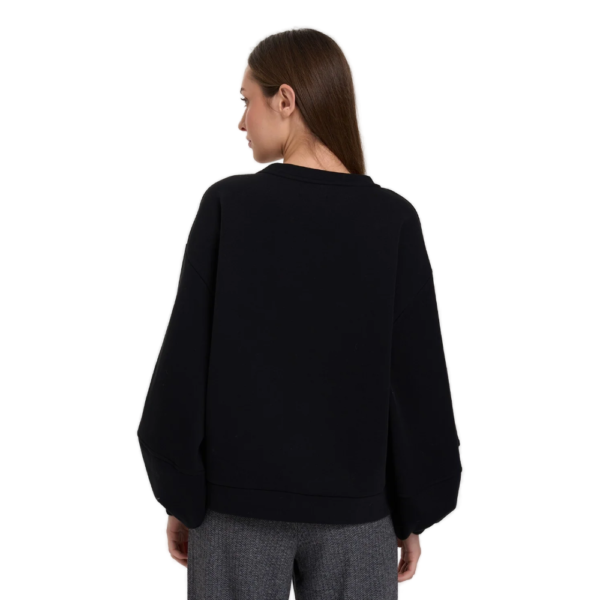 Γυναικεία φούτερ μπλούζα 24colours Crewneck με φαρδιά μανίκια σε μαύρο χρώμα διαθέσιμο στο ns97.gr Kastoria.