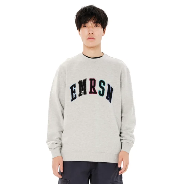 Ανδρική φούτερ μπλούζα Emerson Classic Crew Neck με κέντημα EMRSN σε γκρι μελανζέ χρώμα διαθέσιμη στο ns97.gr Kastoria.