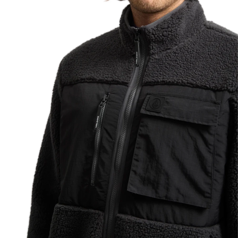 Ανδρική ζακέτα sherpa Volcom Storm Stone Zip Fleece σε asphalt black χρώμα διαθέσιμη στο ns97.gr Kastoria.